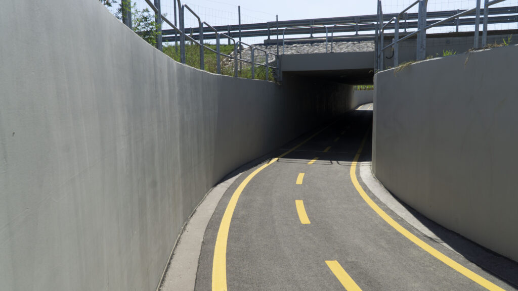 Kerékpárút híd vasbeton szerkezete